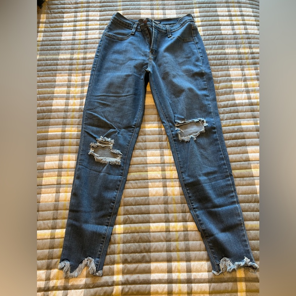 Distressed Denim Jeans